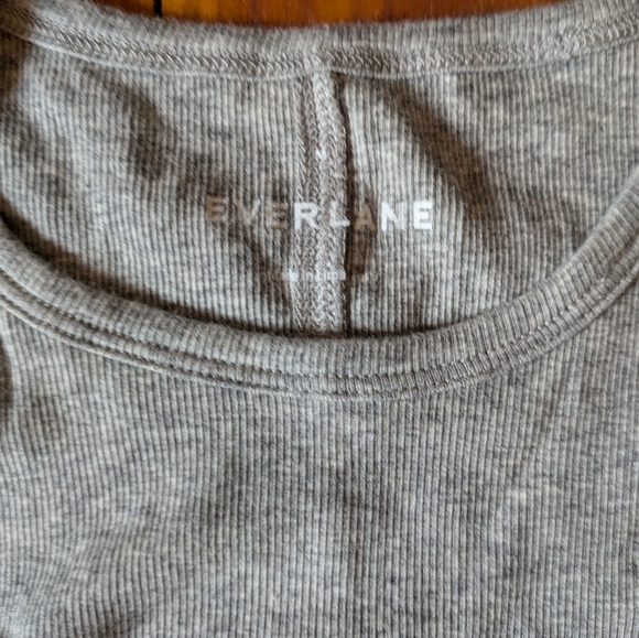 Everlane Pima Micro Rib long sleeve crew tee MEDIUM heather grey - Picture 5 of 5